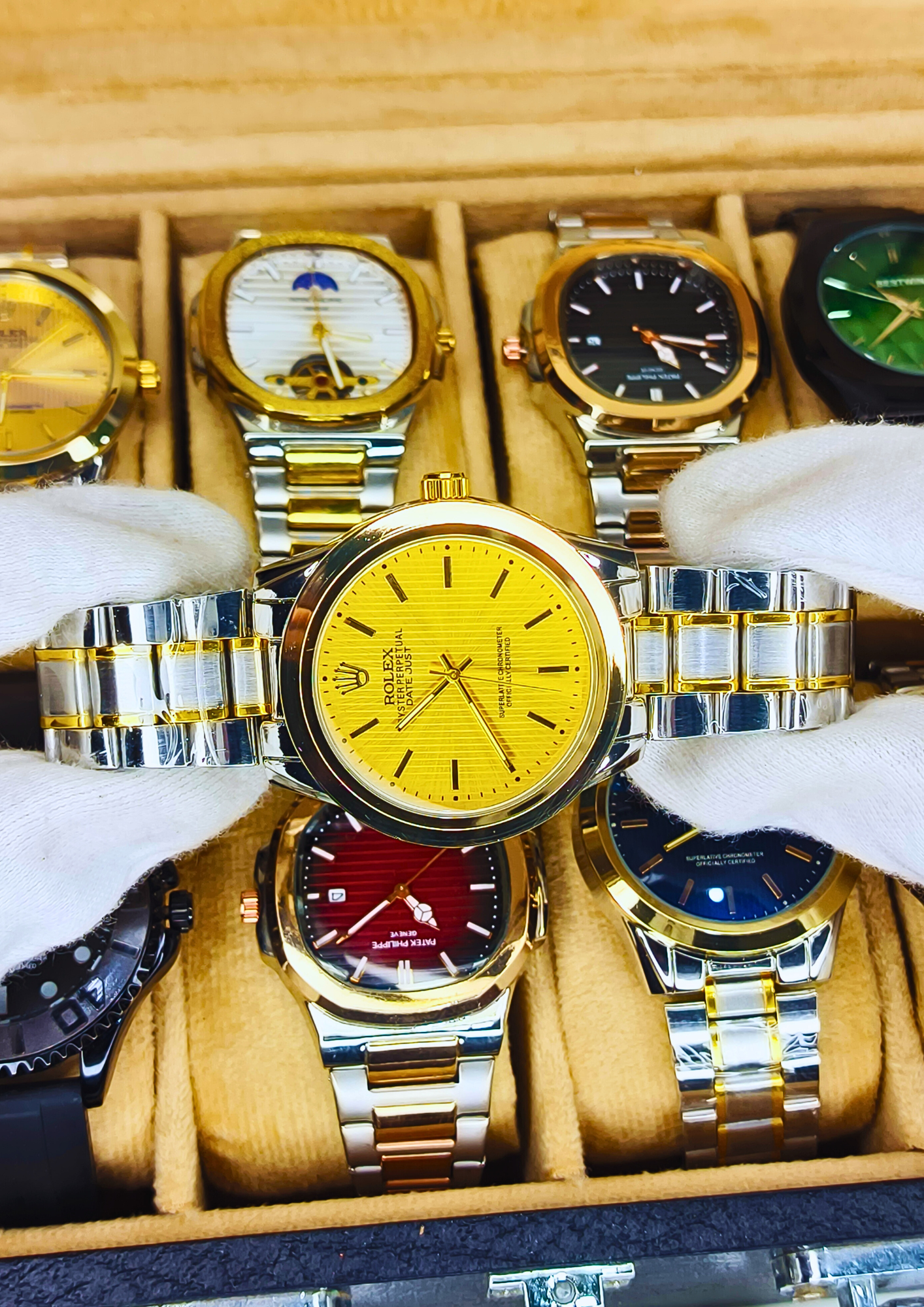 Classic Two-Tone Luxury Watch — Black Dial | Steel & Gold Finish