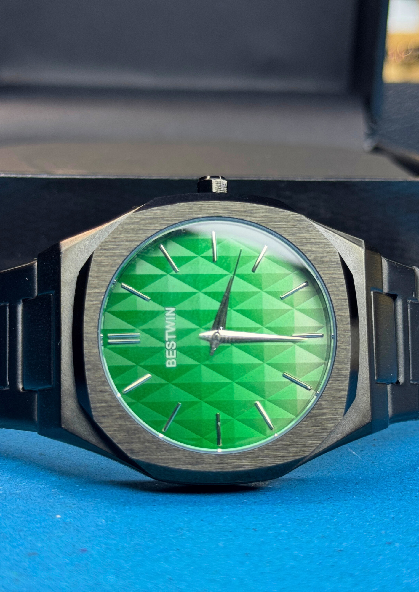 Bestwin Emerald Green Dial Watch β Matte Black Edition