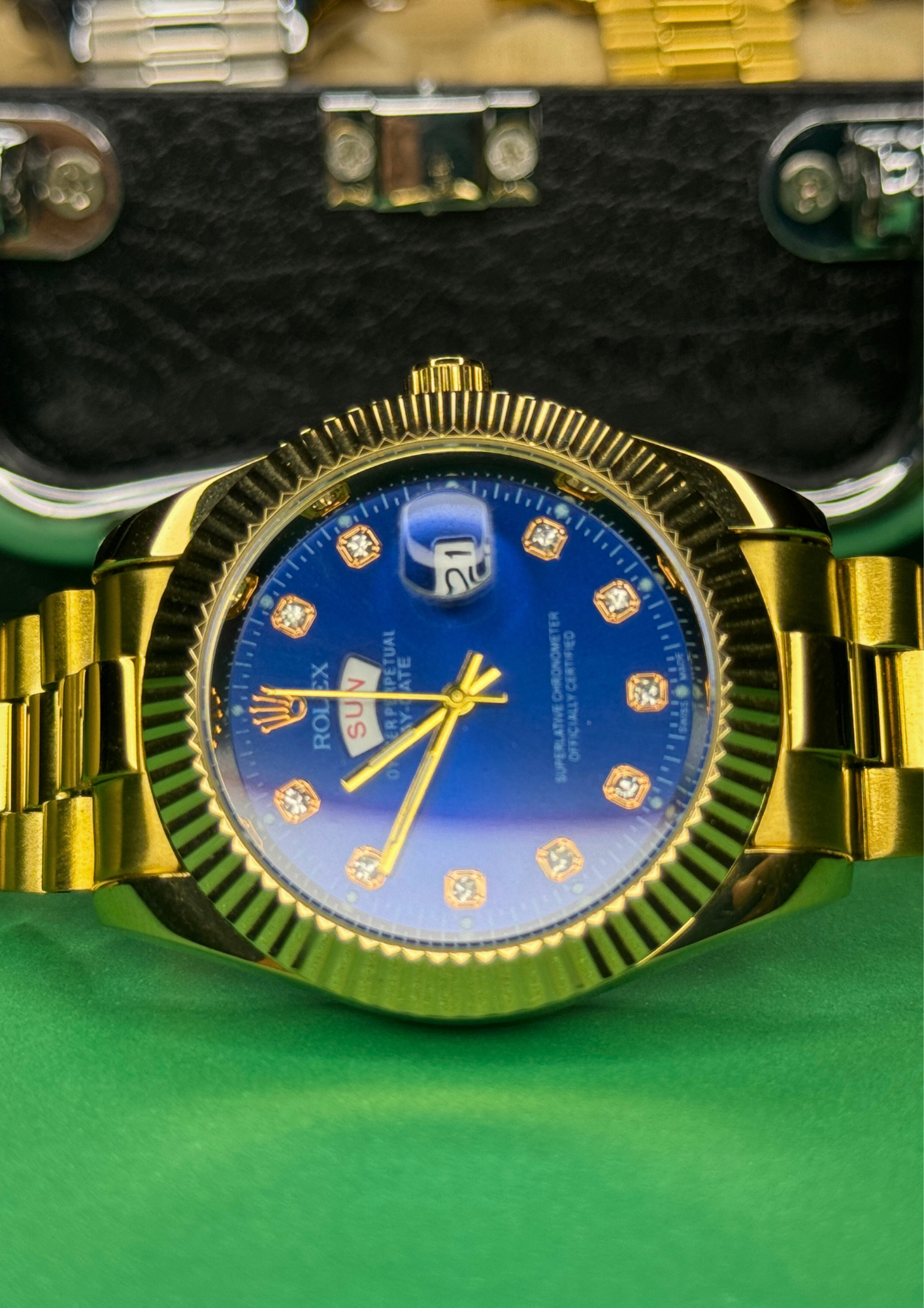Luxury Gold Day-Date Watch – Royal Blue Diamond Dial