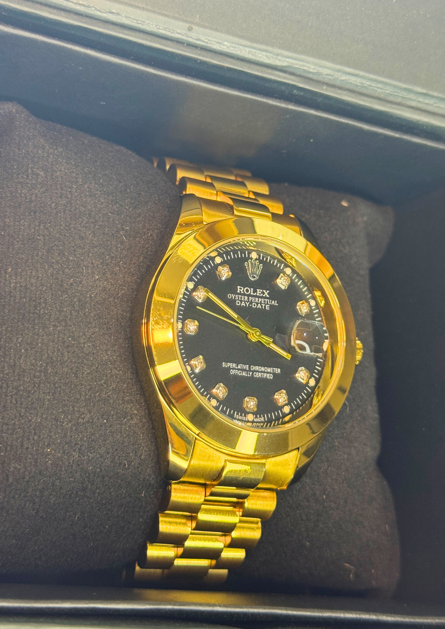Rolex Oyster Perpetual Day-Date – Full Gold Black Dial Edition