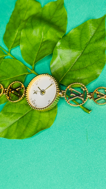 Luxe Charm - White Dial Golden Signature Women’s Watch