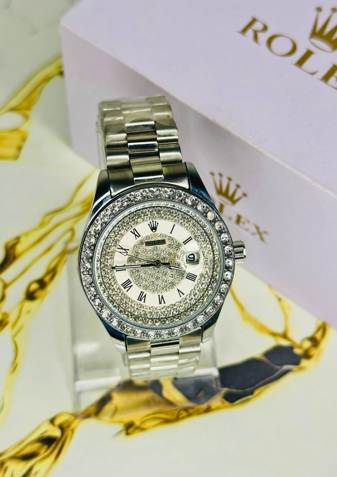 Rolex Diamond Edition — Silver Roman Luxury Timepiece