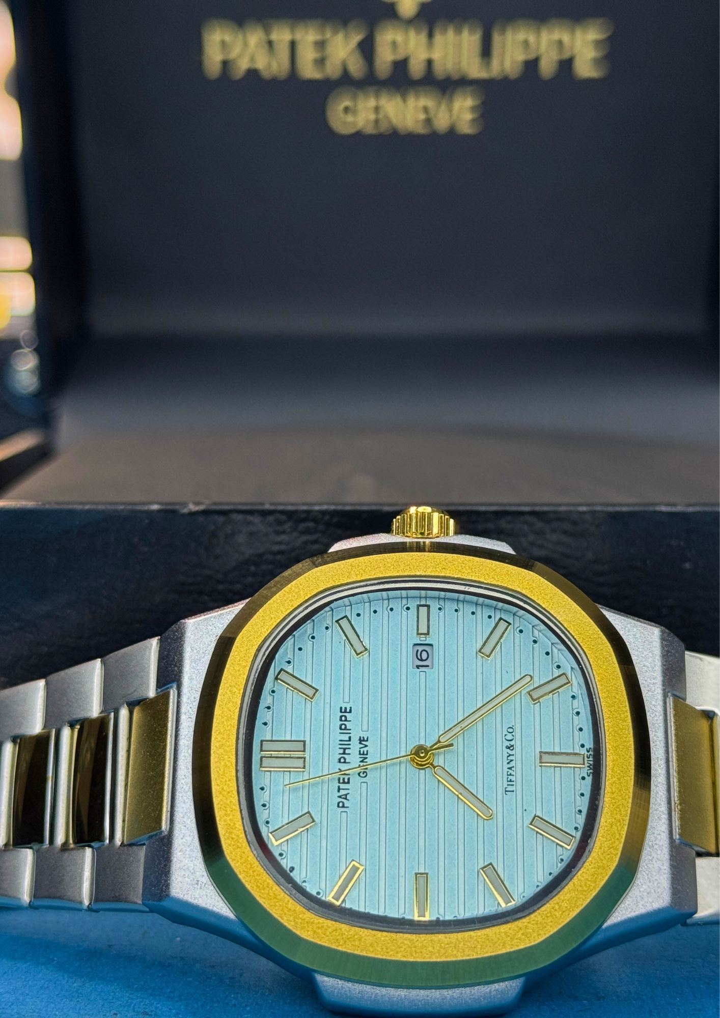 Patek Philippe Nautilus Style – Tiffany Blue Dial