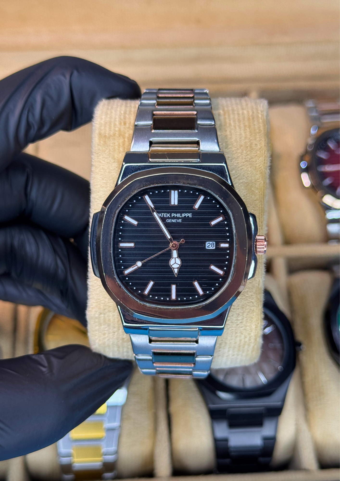 Patek Philippe Nautilus Style – Black Dial Elegance