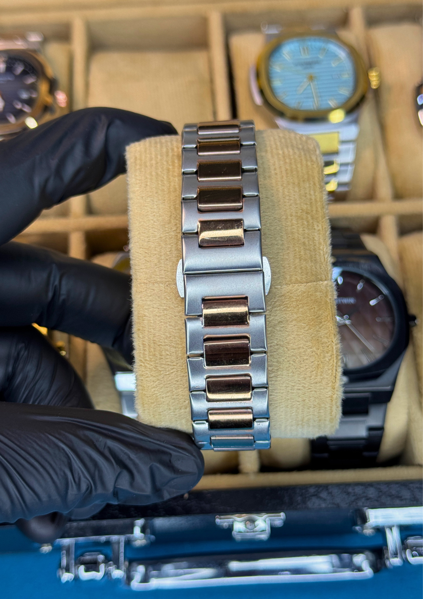 Patek Philippe Nautilus Style – Black Dial Elegance