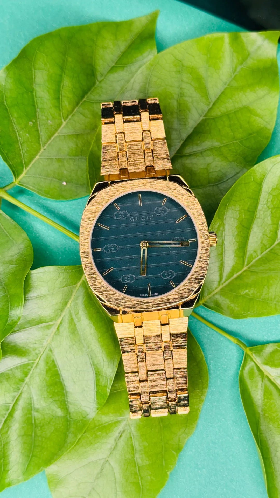 Golden Aura – Luxury Women's Designer Watch