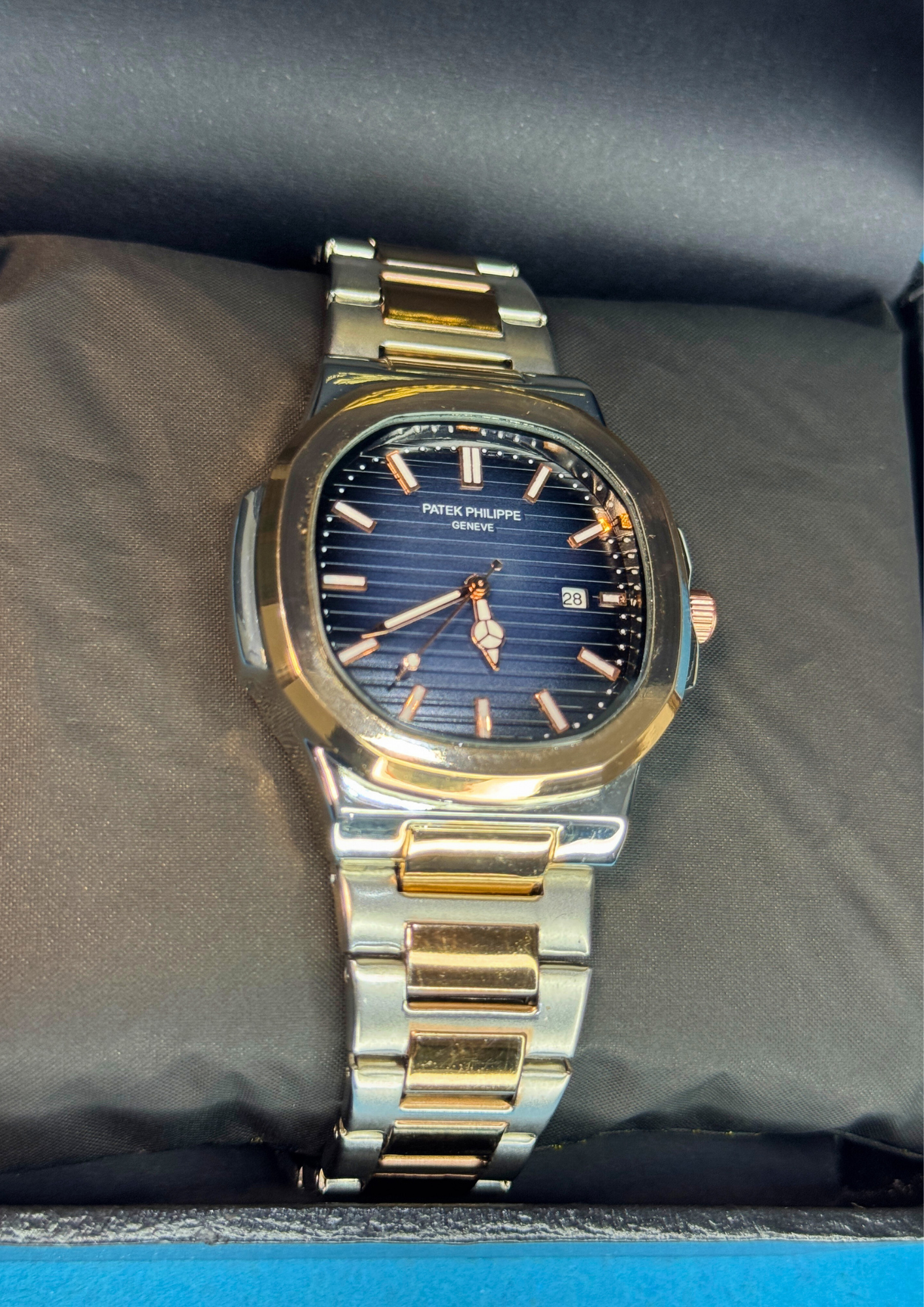 Luxury Nautilus Style Men's Watch – Blue Dial