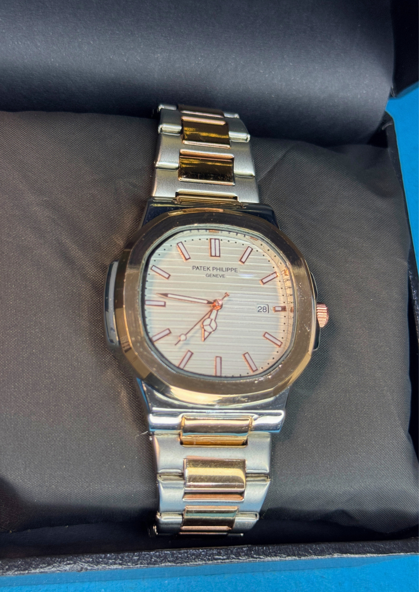 Luxury Nautilus Style Watch – White Dial