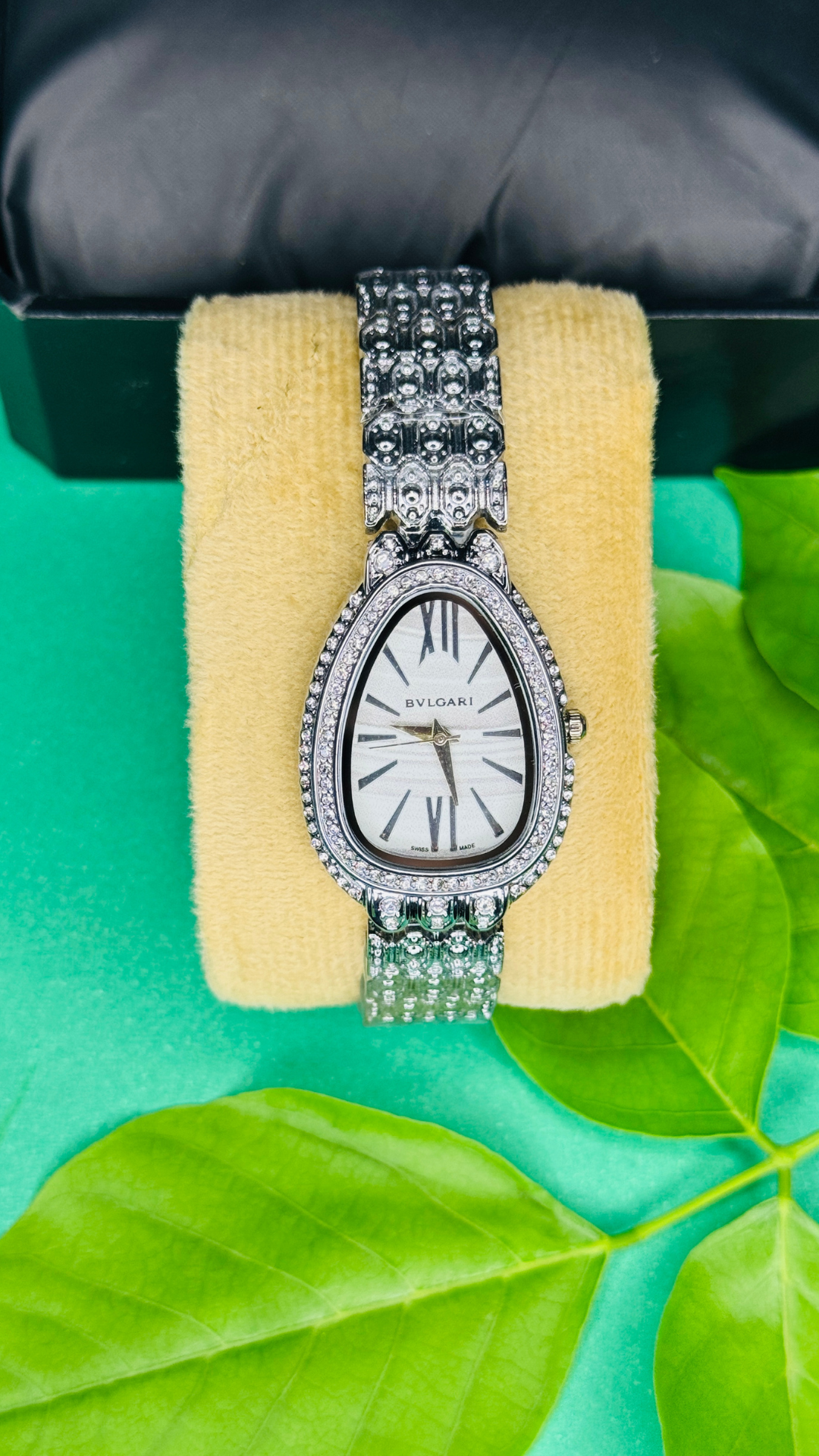 Twilight Enchant – Black Stone-Studded Women's Watch