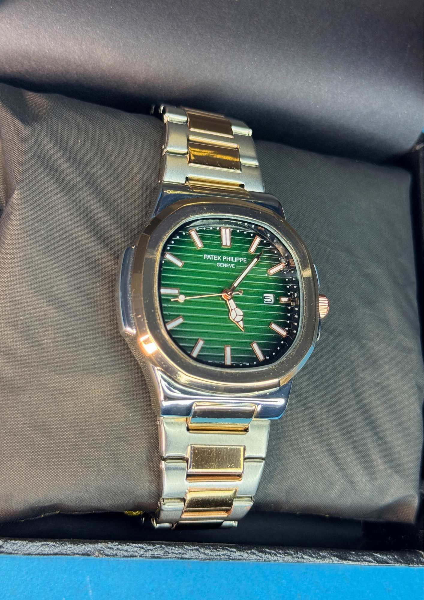 Luxury Green Dial Stainless Steel Watch – Nautilus Inspired | Patek Philippe Style
