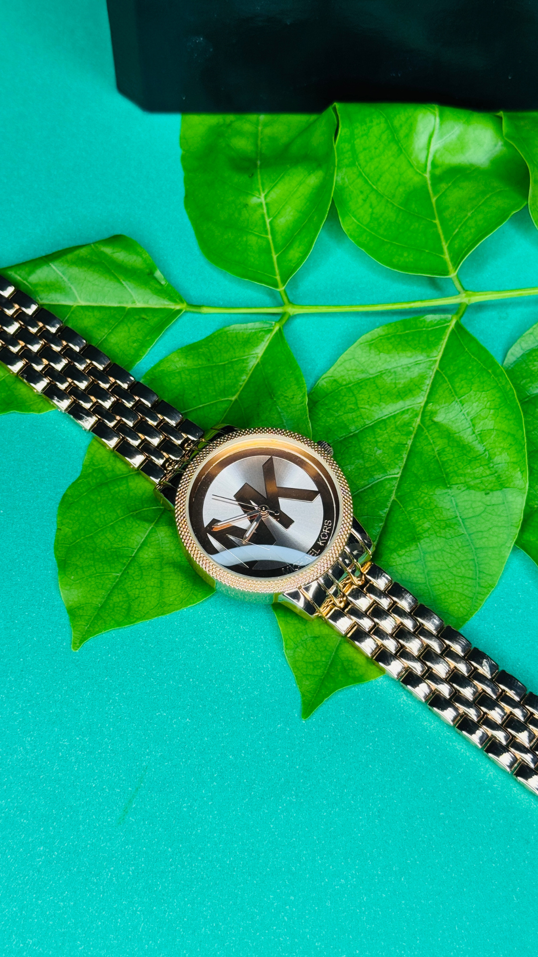 Bold Glamour – Michael Kors Women's Signature Watch