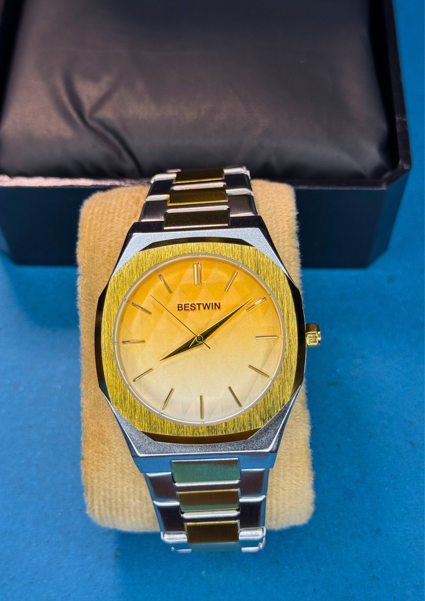 Bestwin Gold Gradient Dial Watch – Luxury Steel Finish